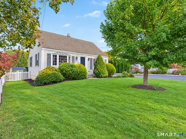 19 Ambler Drive, Norwalk, CT 06851