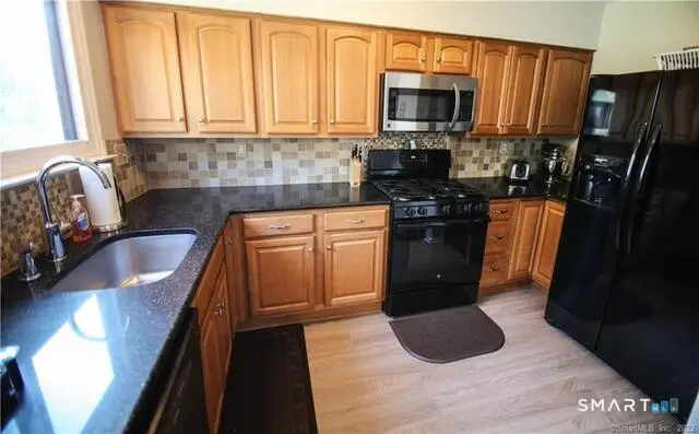 318 Sunrise Hill Lane #318, Norwalk, CT 06851 - #3