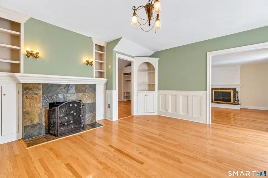211 Phipps Drive, West Haven, CT 06516 - #3