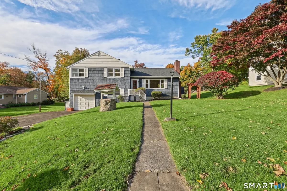 4 North Pleasant Rise, Brookfield, CT 06804 - #1