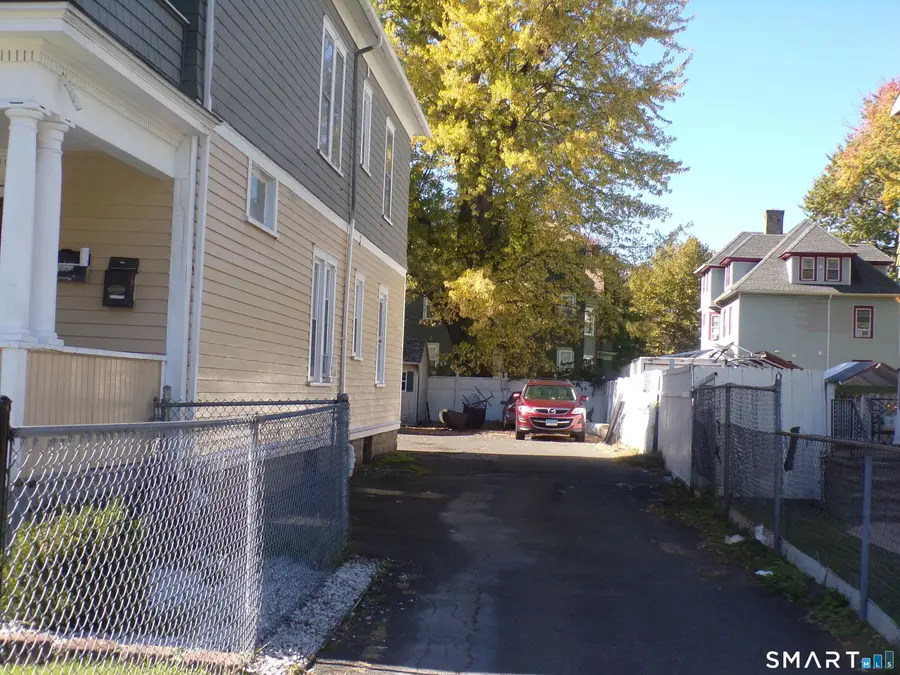 33-35 Magnolia Street, Hartford, CT 06112 - #3