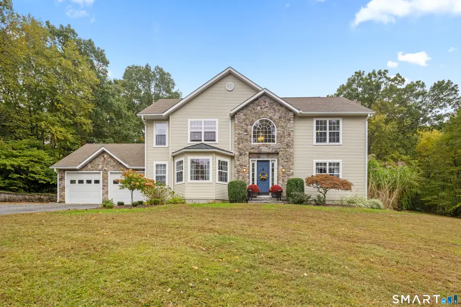 10 White Oak Lane, Waterford Town, CT 06375 - #2