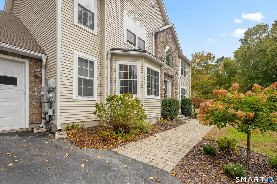 10 White Oak Lane, Waterford Town, CT 06375 - #3