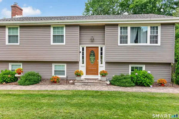 35 Glendale Road, Manchester, CT 06040