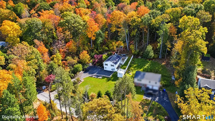 84 Lakeview Terrace, Newtown, CT 06482 - #3
