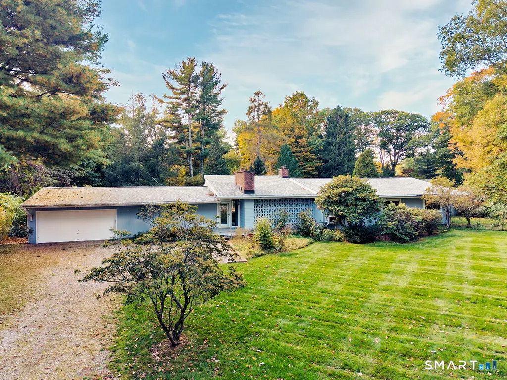 24 Saunders Lane, Ridgefield, CT 06877 - #1