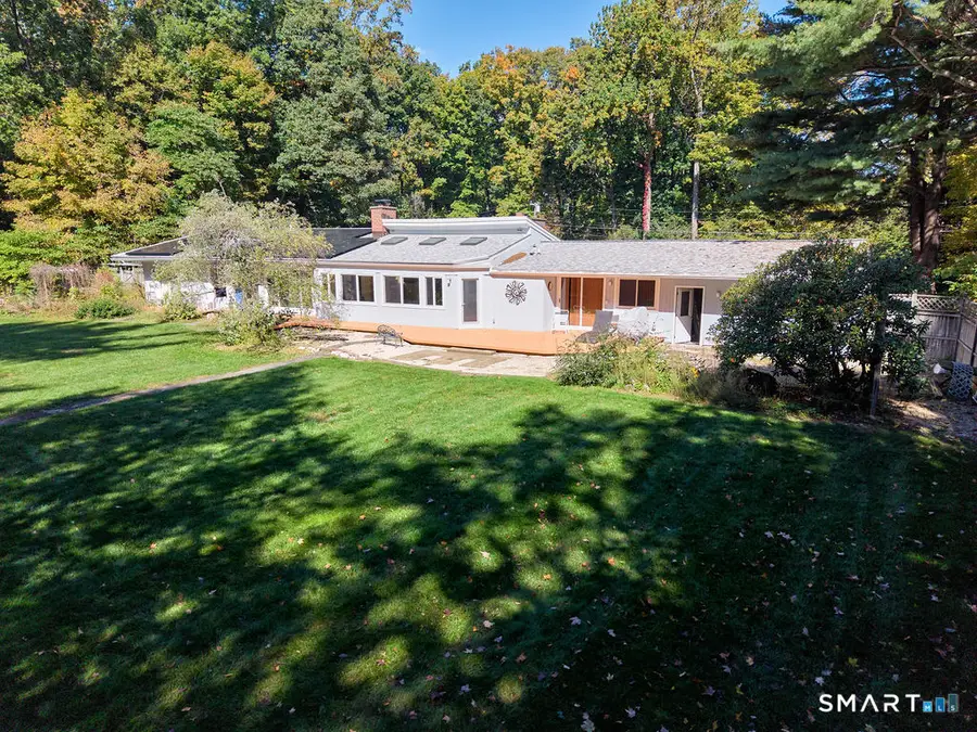 24 Saunders Lane, Ridgefield, CT 06877 - #2