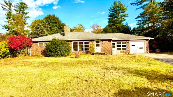 7 June Avenue South, Thompson, CT 06277