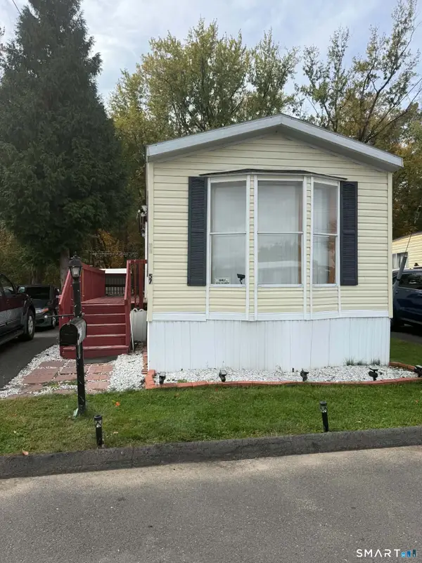 57 Rivermead Boulevard, East Hartford, CT 06118