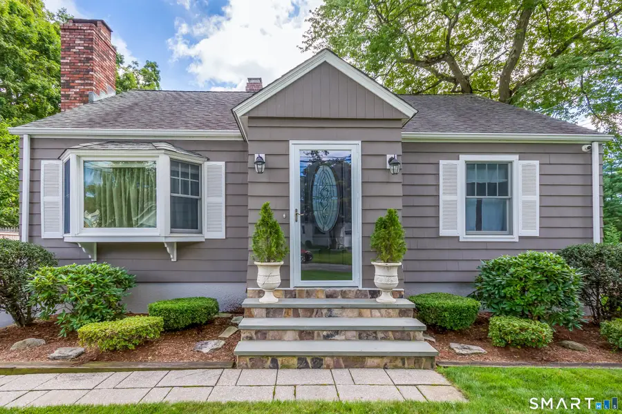 35 Highlawn Road, Fairfield, CT 06824 - #3