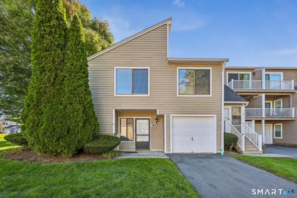 621 Longfellow Drive #621, Branford, CT 06405