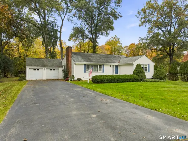 14 Barn Hill Road, Bloomfield, CT 06002