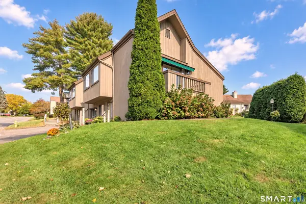 443 North Trail #B, Stratford, CT 06614