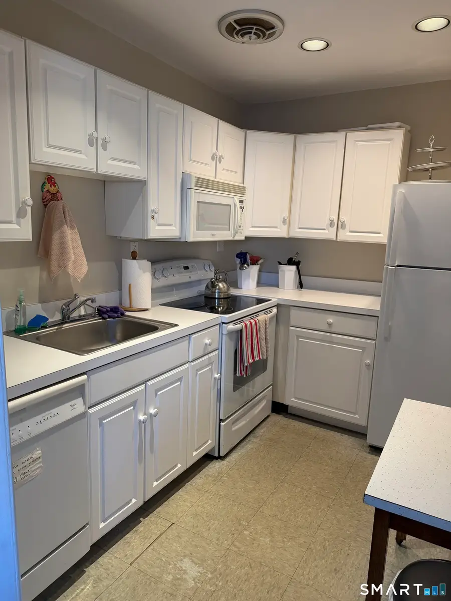 148 Southport Woods Drive #148, Southport, CT 06890 - #3
