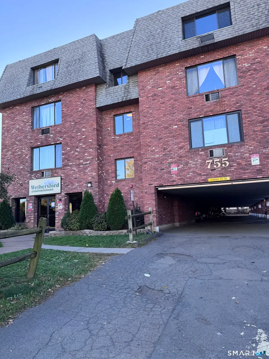 Address Withheld By Seller, Hartford, CT 06114 - #2