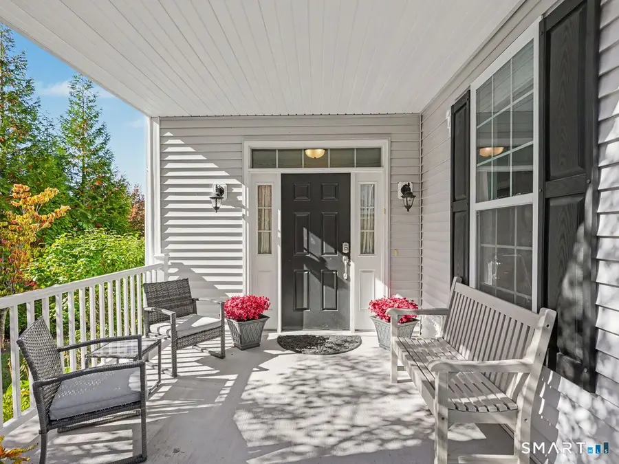 19 Warrington Round #19, Danbury, CT 06810 - #2