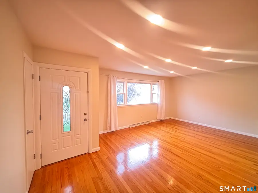 108 Harding Avenue, West Haven, CT 06516 - #2