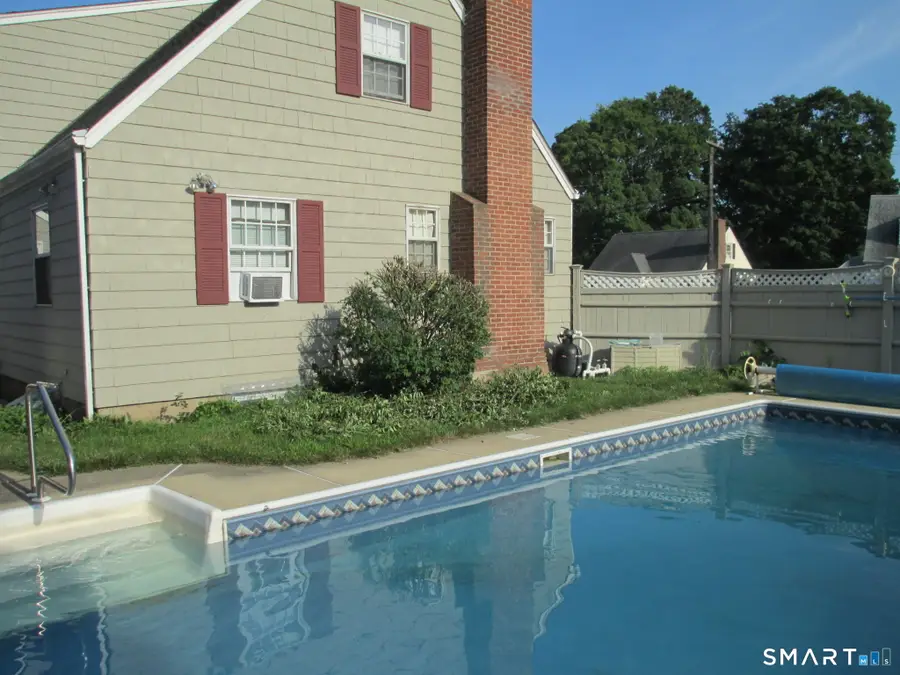 23 Linnmore Drive, Manchester, CT 06040 - #3