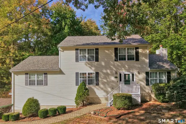 237 Broadbridge Road, Trumbull, CT 06611