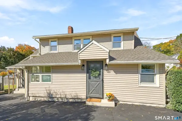 90 Grove Avenue, Derby, CT 06418