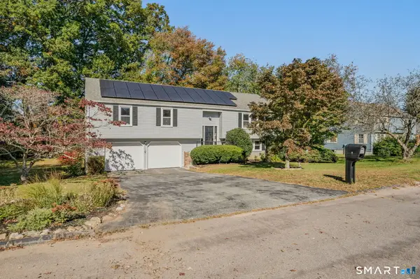 6 Cross Drive, Waterford, CT 06385
