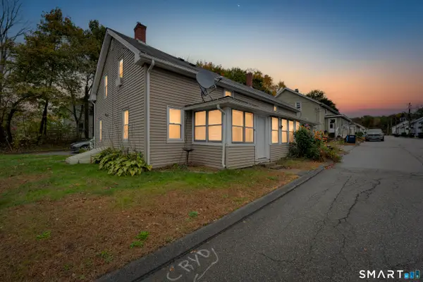 4 Church Street, Killingly, CT 06239