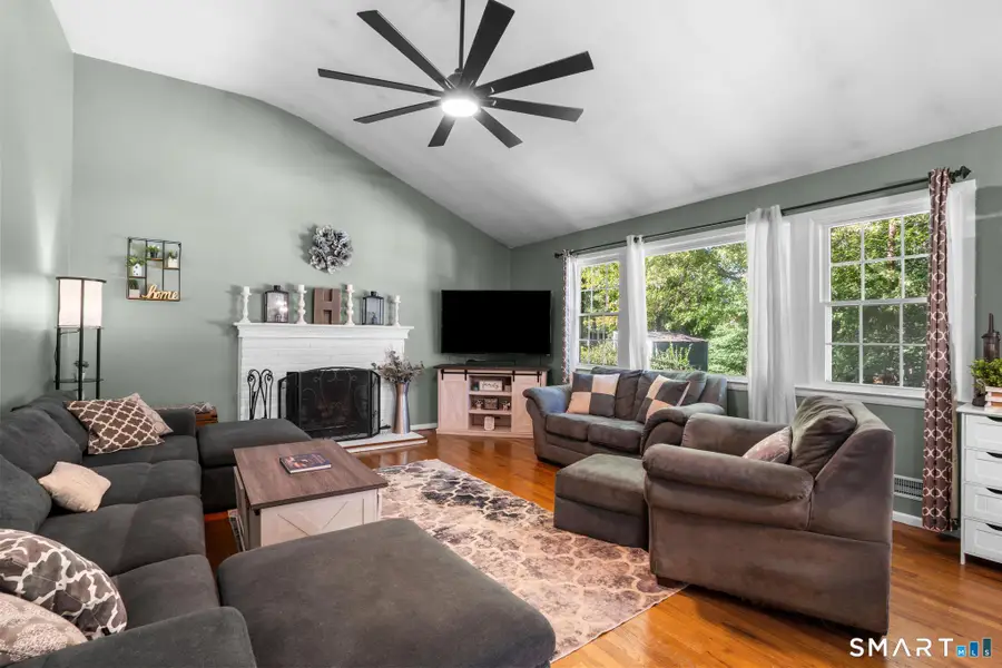 86 Rolling Wood Drive, Stamford, CT 06905 - #3