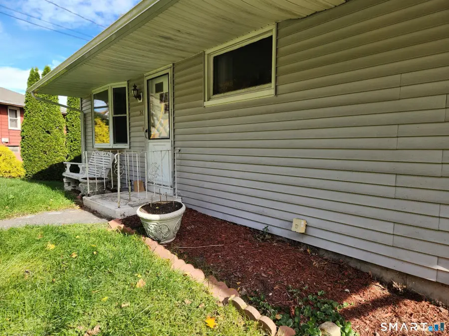 34 Brookdale Road, Seymour, CT 06483 - #3