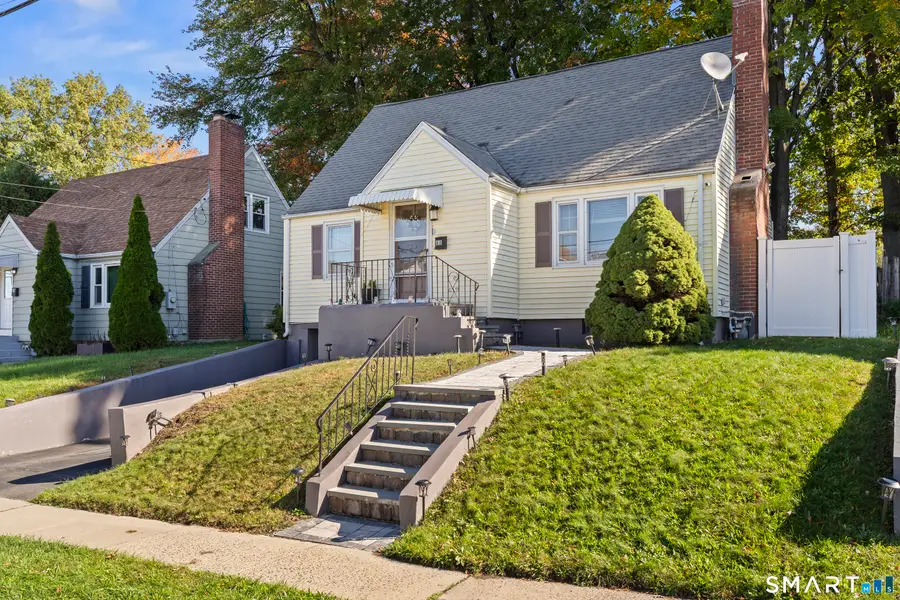 88 Hollywood Avenue, Hartford, CT 06110 - #3