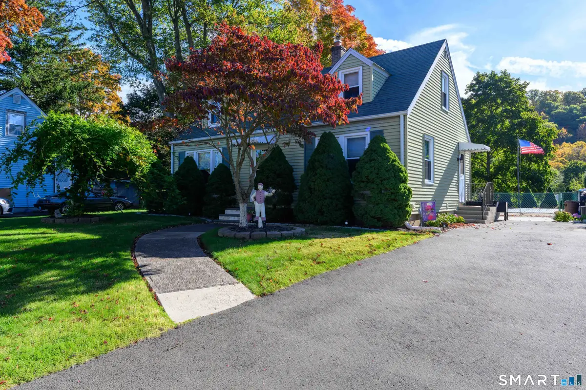 2 Arthur Road, East Haven, CT 06512 - #1