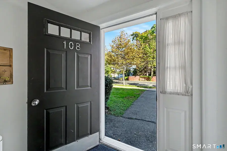 108 Strawberry Hill Avenue #3, Stamford, CT 06902 - #3