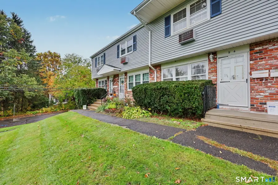 627 Millville Avenue #9-4, Naugatuck, CT 06770 - #3