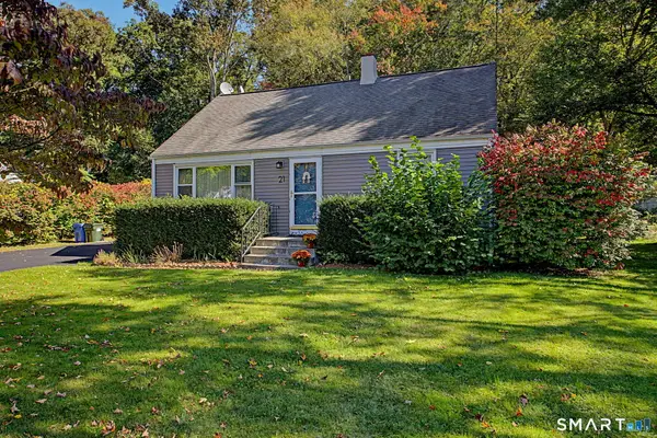21 Carey Lane, Norwich, CT 06360