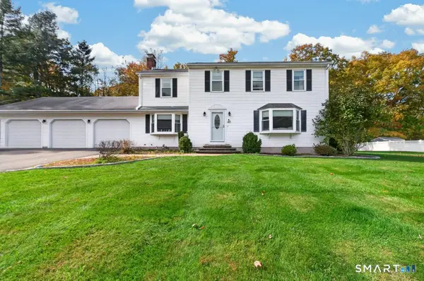 35 Brookside Place, Cheshire, CT 06410