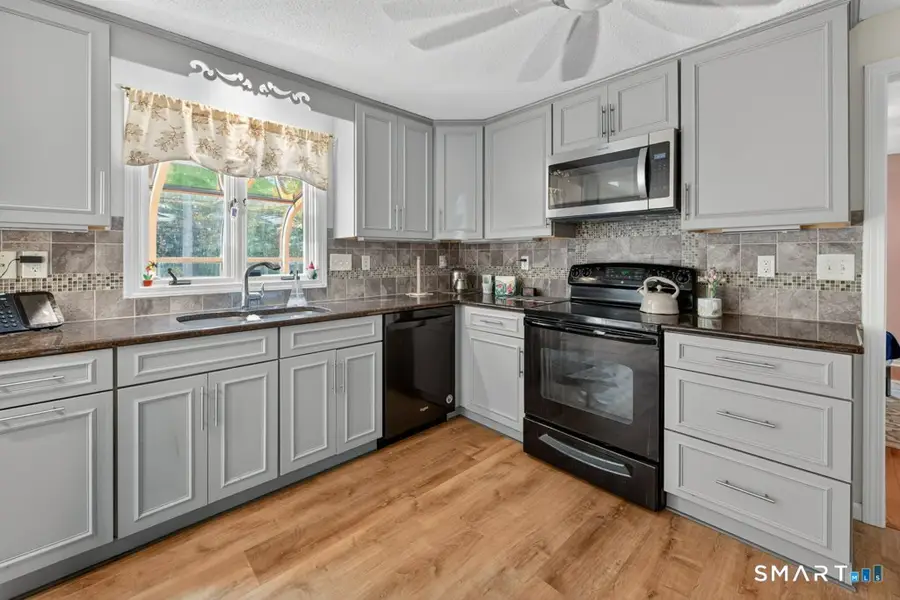 35 Brookside Place, Cheshire, CT 06410 - #2