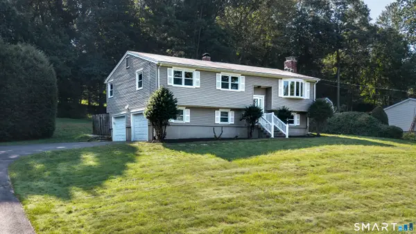 121 Longfellow Road, Shelton, CT 06484