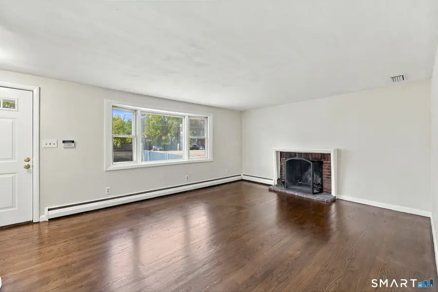 1121 Tolland Street, East Hartford, CT 06108 - #3
