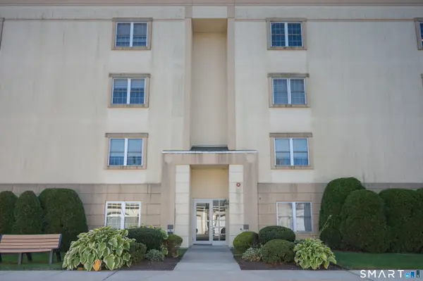 75 Washington Avenue #8-401, Hamden, CT 06518
