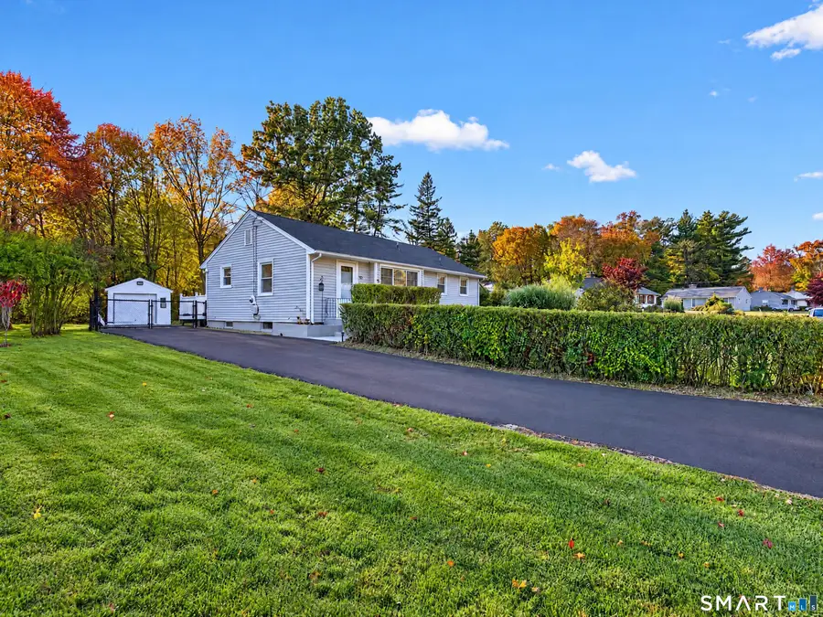 52 Ellsworth Drive, Bloomfield, CT 06002 - #2