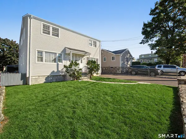 15-17 Robert Court, Stamford, CT 06902