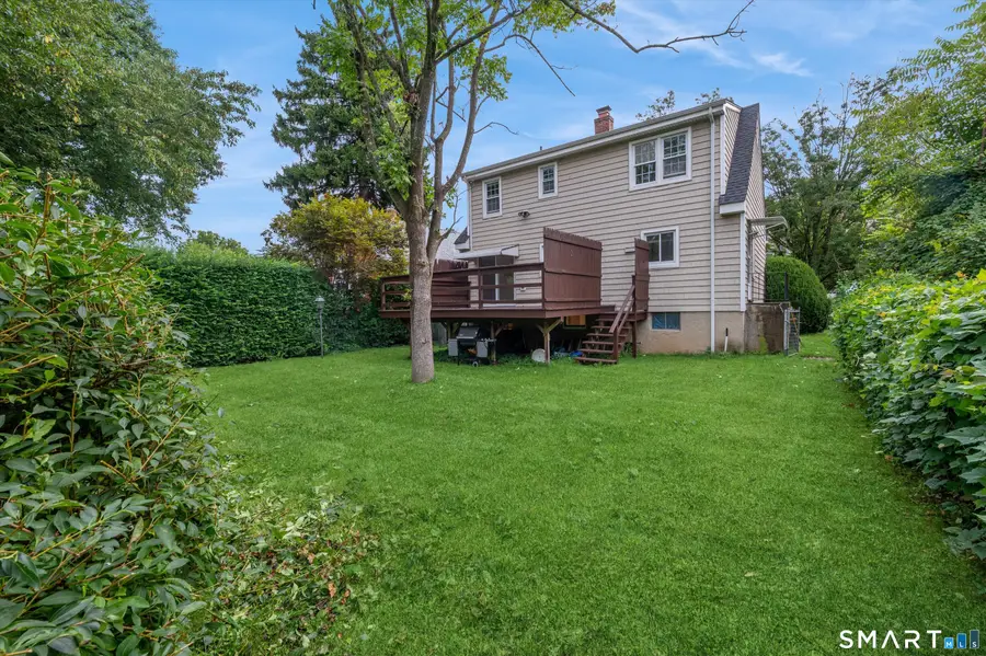 32 Hollow Wood Lane, Greenwich, CT 06831 - #3
