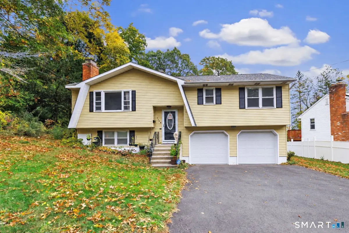 818 Bunker Hill Avenue, Waterbury, CT 06708 - #1
