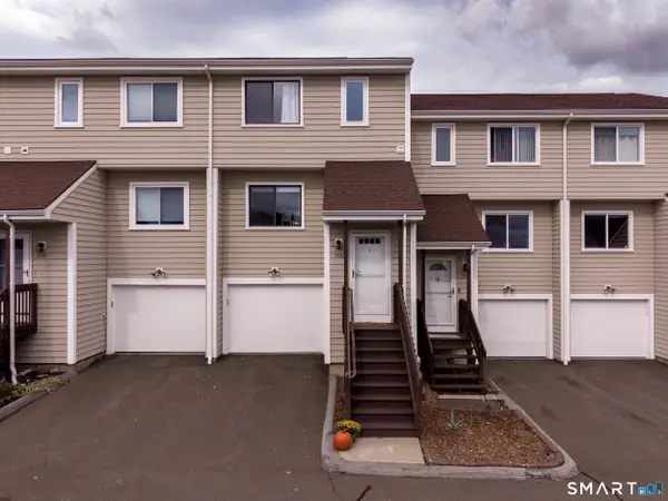 306 Monticello Drive #306, Branford, CT 06405