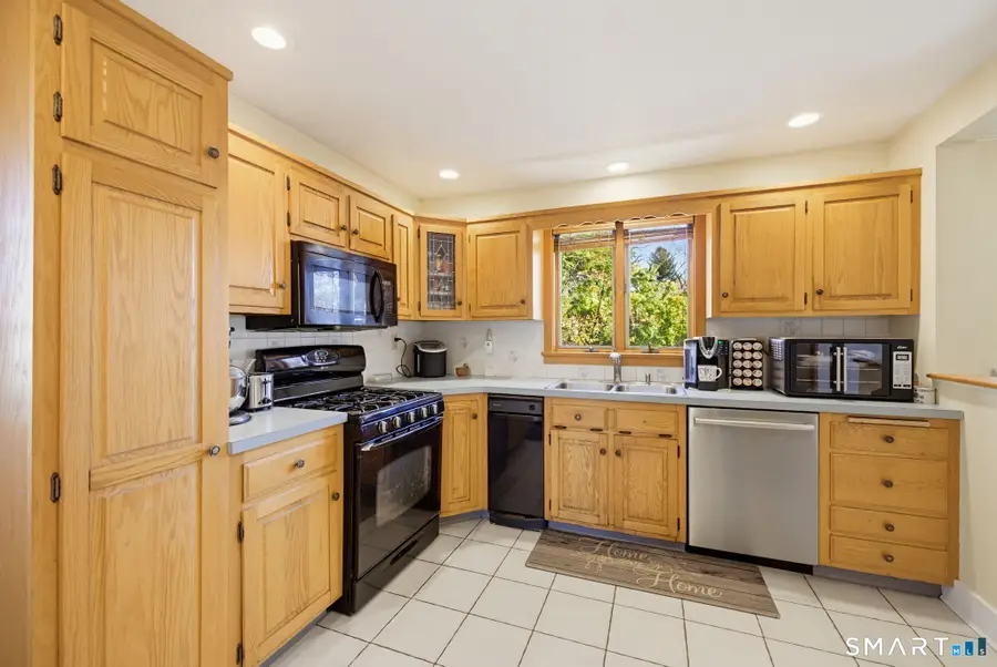 116 Fourth Street, Meriden, CT 06451 - #3