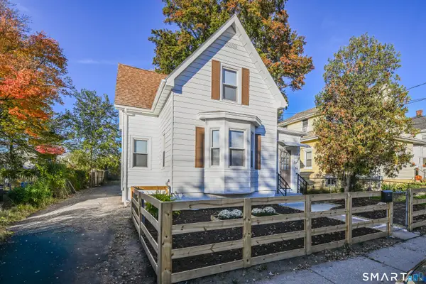 36 Ward Place, Hartford, CT 06106
