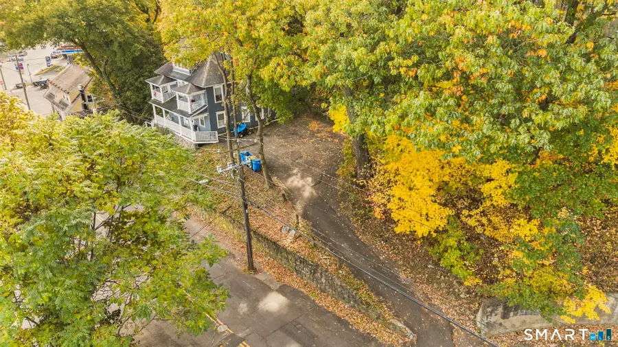 25 Bunker Hill Avenue, Waterbury, CT 06708 - #3