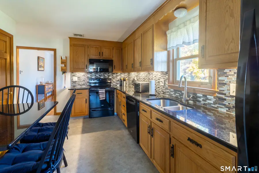 20 Hickory Street, Terryville, CT 06786 - #3