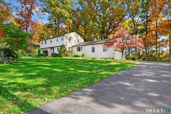 45 Forest Hills Drive, Farmington, CT 06032