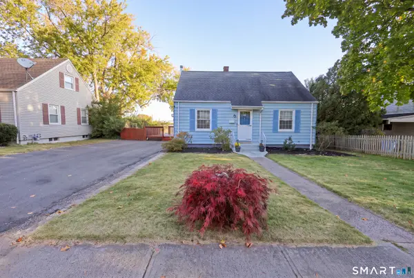 103 Fenway Drive, Hamden, CT 06517