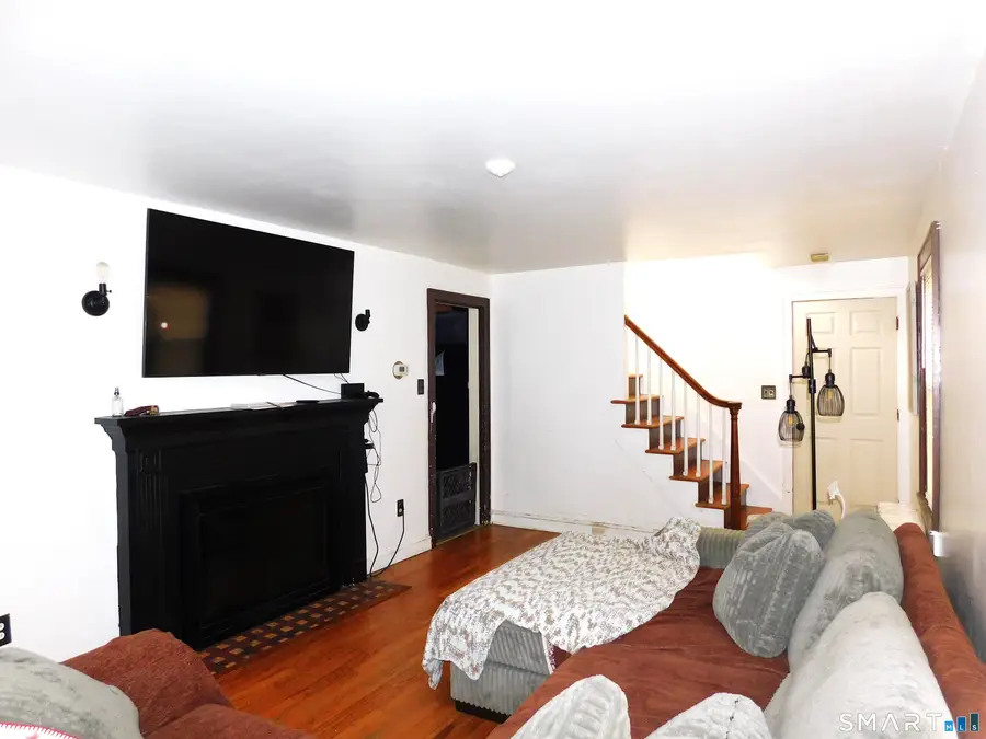 88 Homestead Avenue, Naugatuck, CT 06770 - #3